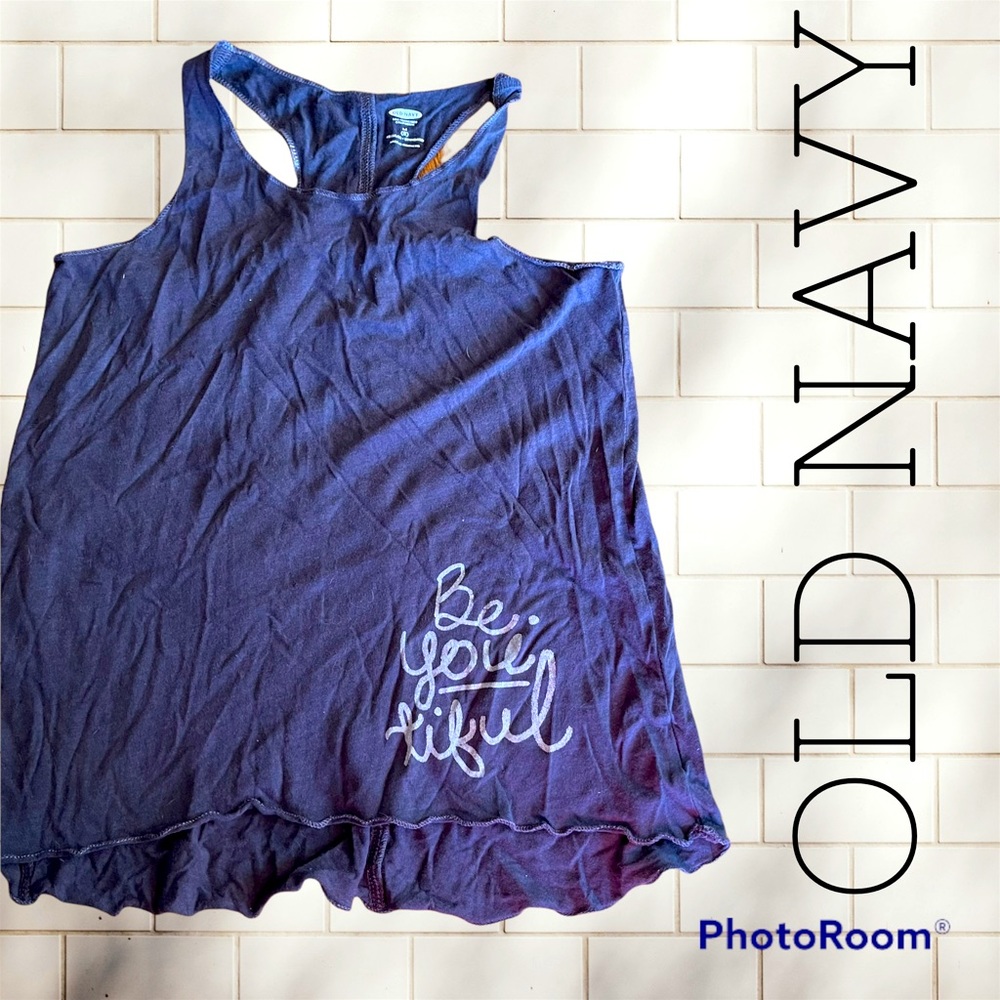 M (8) Old Navy tank top